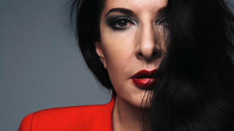 i-marina-abramovits-den-einai-feministria-kai-pistevei-oti-to-seks-einai-asteio.col-6